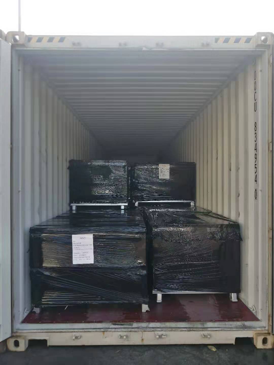 Reliable global logistics photo